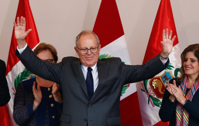 Peruvian presidential candidate Pedro Pablo Kuczynski, gives a speech to the press after Peru's electoral office ONPE said that he won more votes than Keiko Fujimori in the country's cliffhanger presidential election in his headquarters in Lima, Peru, June 9, 2016.  REUTERS/Mariana Bazo