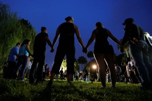 “No están solos”, dice Obama a la comunidad gay tras ataque en Orlando