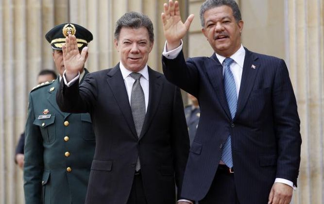 Presidente Santos y Leonel Fernández dialogan sobre situación en Venezuela