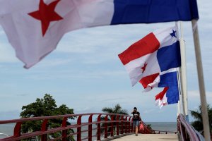 Panamá llama al respeto del orden constitucional en Venezuela (Comunicado)