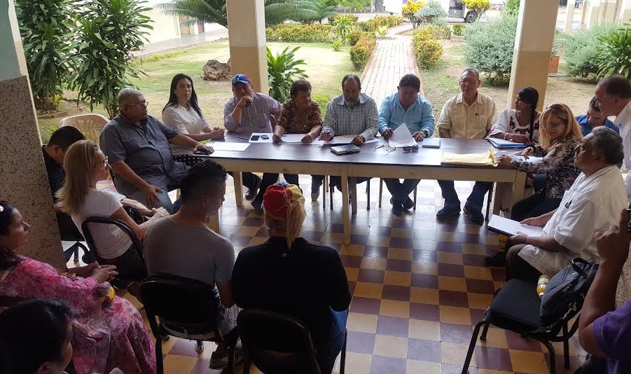 Comisión de Pueblos Indígenas realiza sesión especial en la Guajira para atender denuncias del pueblo Wayú