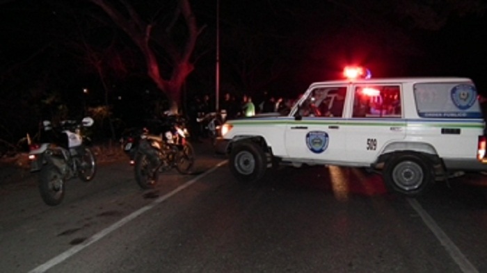 Enfrentamiento en Valle de La Pascua deja dos oficiales muertos y par de sujetos abatidos
