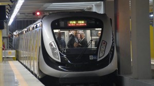 Inaugurado el metro olímpico, una pesadilla menos antes de Rio 2016
