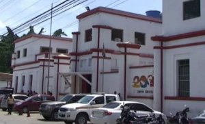 Un muerto y 30 heridos  tras detonación de granadas en cárcel de Alayón