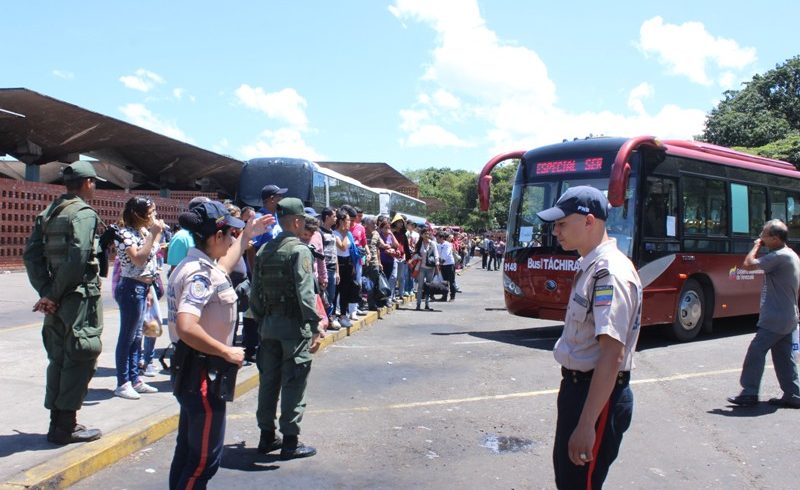 Cuarto día de paro de transporte en Táchira