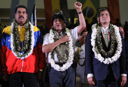 Maduro-Morales-y-Correa-en-Cochabamba