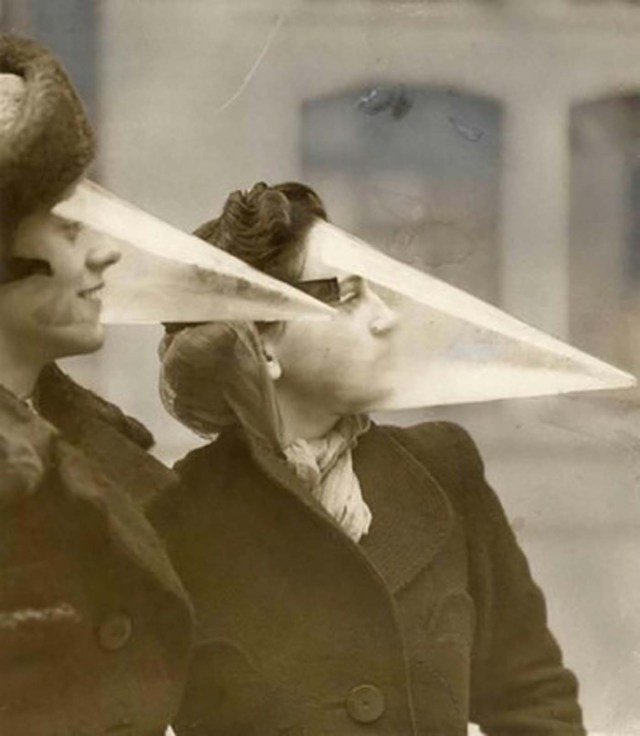Estos conos faciales fueron diseñados en Canadá para proteger la cara durante las tormentas de nieve (1939).