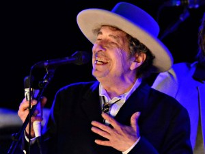 Bob Dylan tiene hasta el 10 de junio si quiere el dinero del Nobel de Literatura