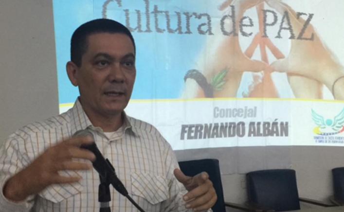 Fernando Albán: Salida a la crisis será posible con tanto diálogo y protesta de calle como sea necesario
