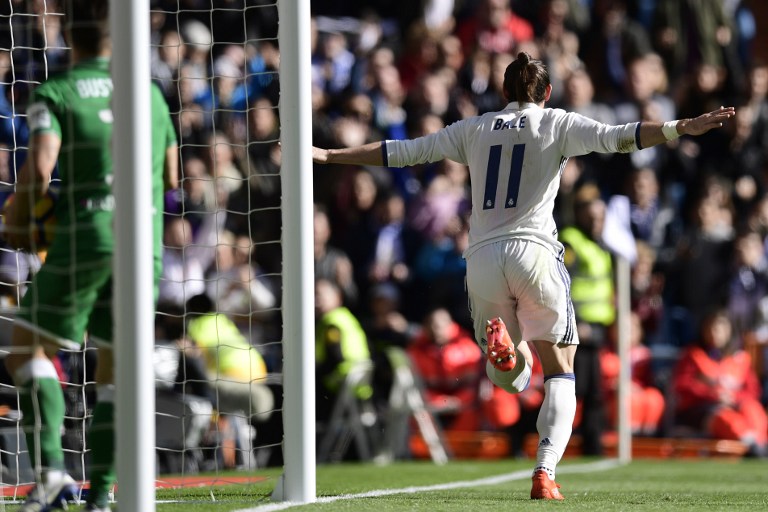 Bale mantiene al Real Madrid líder de la Liga