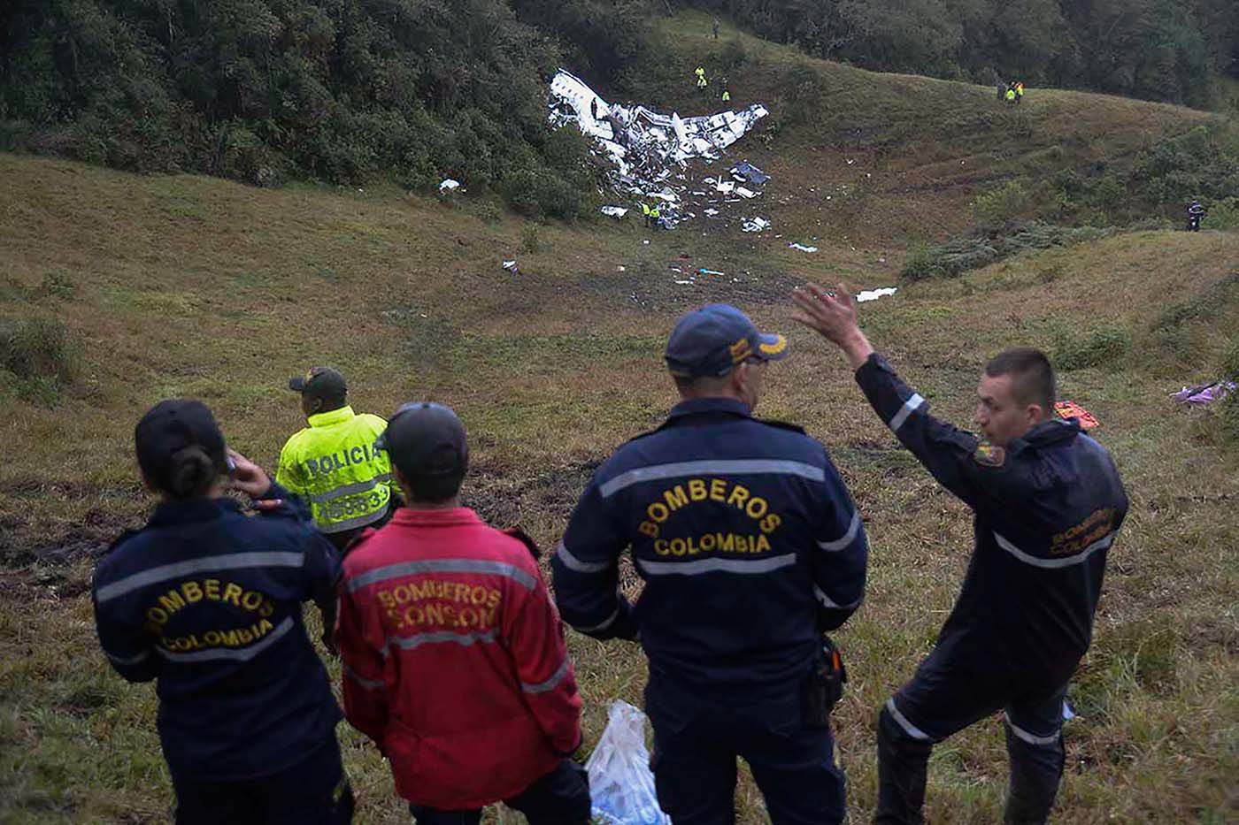 Expertos británicos en aviación investigarán las cajas negras del avión que se estrelló en Colombia