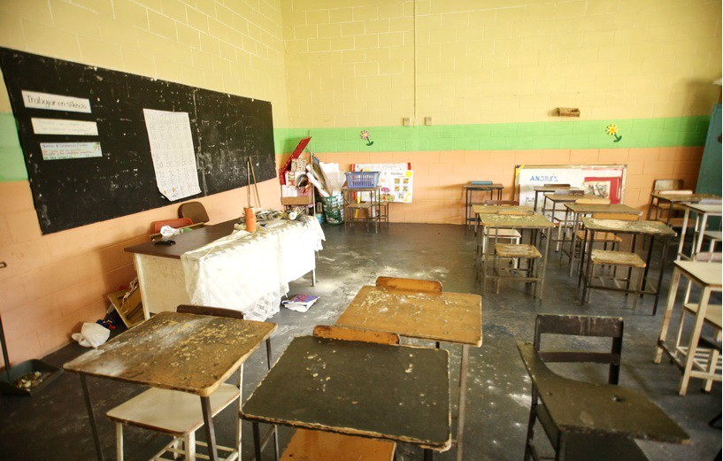 Más de 600 estudiantes sin clases por nuevo robo en escuela de San Félix