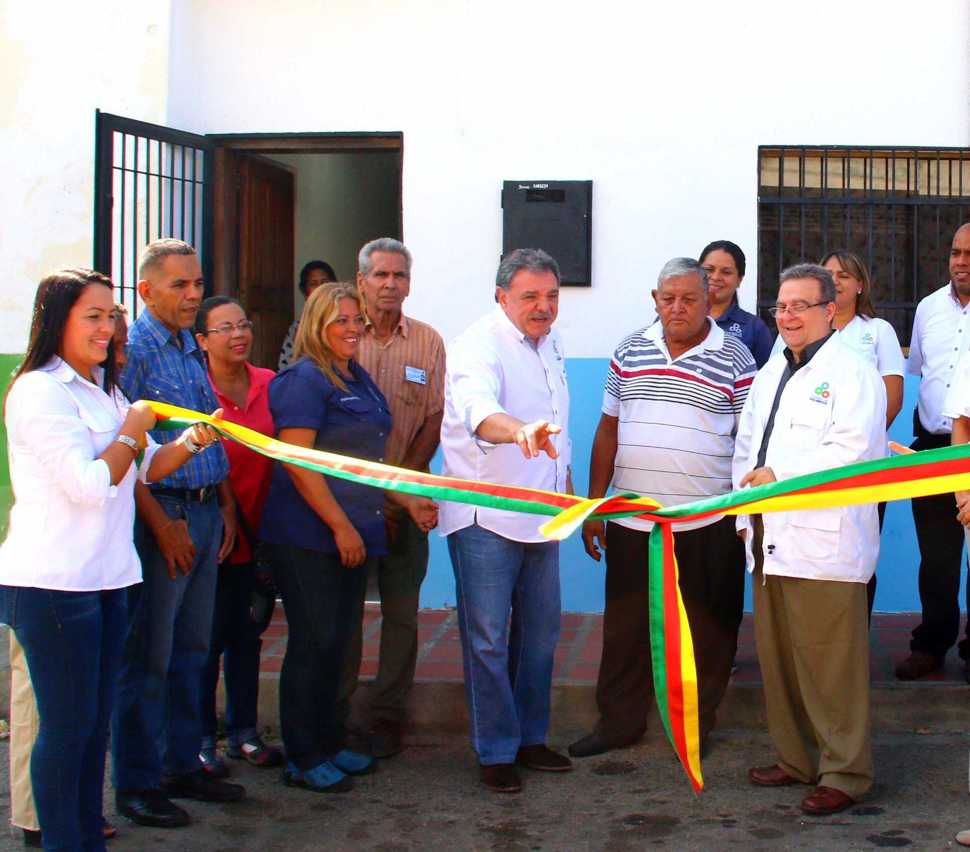 Alcalde Cocchiola abre Centro Médico-Odontológico en Candelaria