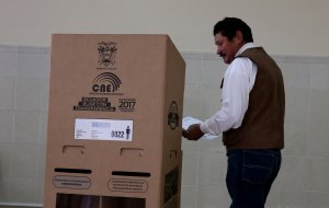 Candidato asegura que todas las encuestas en Ecuador dan segunda vuelta