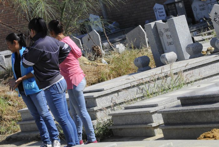 Después de un año encuentran cadáver en fosa del cementerio en Lara