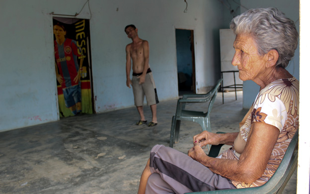 En esta comunidad del Zulia, viven con hambre y el mal de San Vito (fotos)