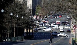Policía descarta acto terrorista tras intento de atropello a agentes en Capitolio de EEUU