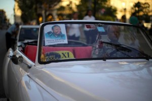 Cuba restringe ventas de gasolina “premium” por escasez en Venezuela