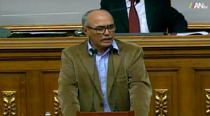 Ismael García pide a Padrino López actuar ante golpe de Estado dado por el TSJ