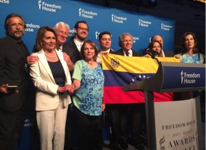 Almagro promete entregar su premio Freedom House a una Venezuela democrática
