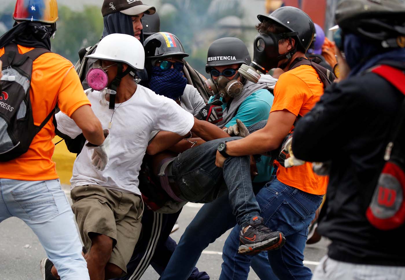 Más de 100 heridos dejó la brutal represión contra manifestantes este #8May