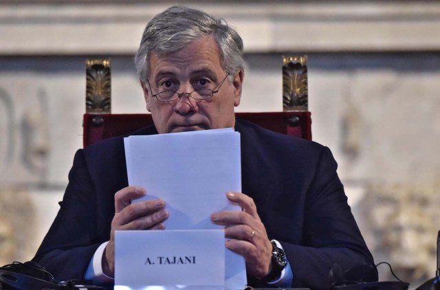  El presidente del Parlamento Europeo, Antonio Tajani bilaterales y preparar la próxima cumbre de la Comunidad de Estados Latinoamericanos y Caribeños (Celac) que tendrá lugar en El Salvador en octubre. EFE/MAURIZIO DEGL' INNOCENTI