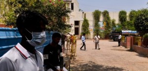 Al menos 200 estudiantes hospitalizadas en India tras una fuga de gas