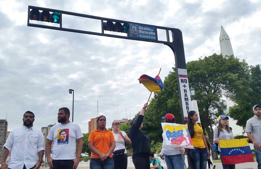 Comienzan a concentrarse en la Plaza de la República en Maracaibo para el plantón cívico #31May