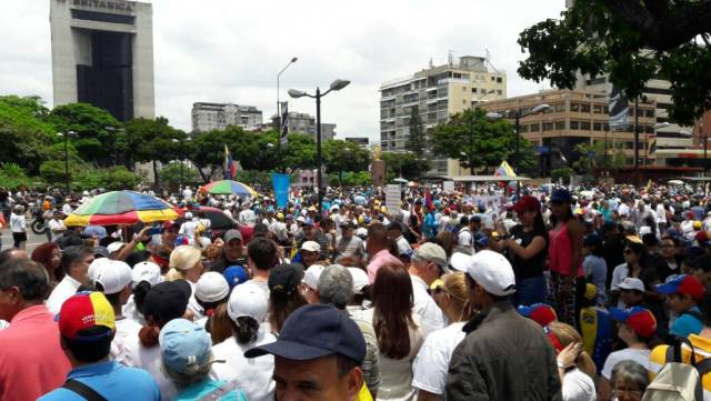 Plaza Altamira #8May