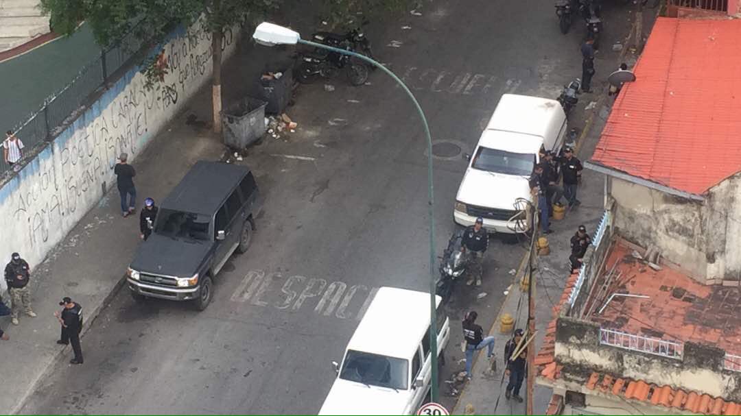 Denuncian allanamientos en zonas populares de Chacao #1Jun