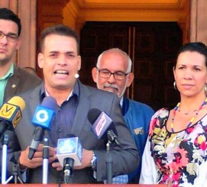 Diputado Ángel Álvarez: Gobernador de Bolívar montó un show en Caicara del Orinoco