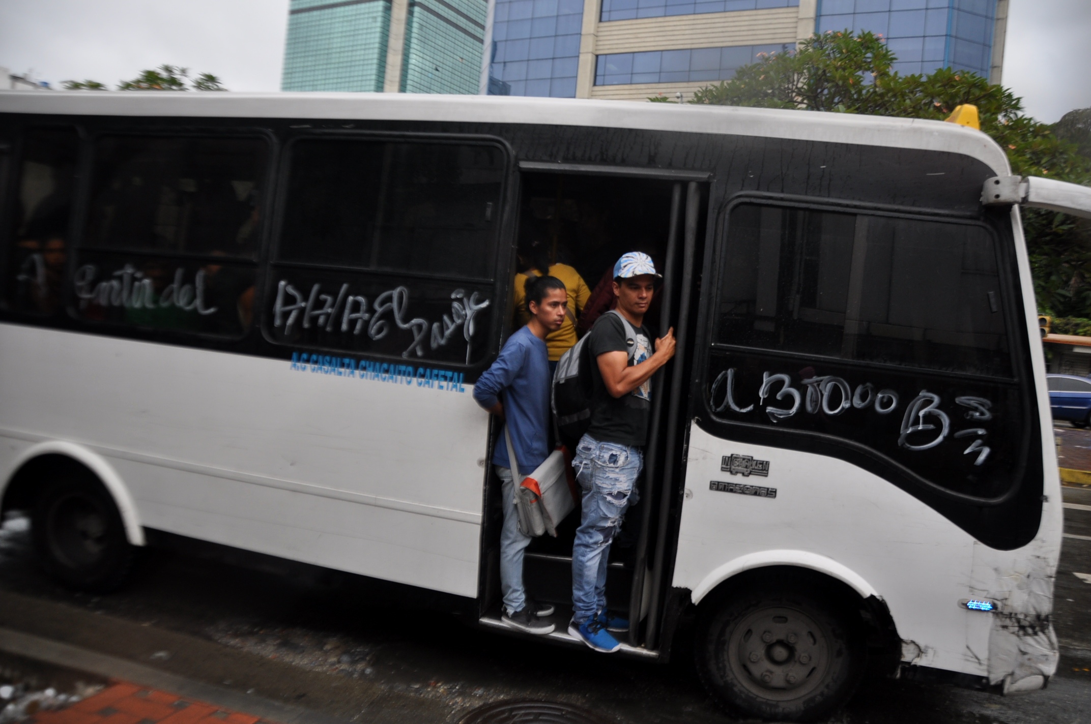 Pasaje urbano debería costar 1000 bolívares, según transportistas