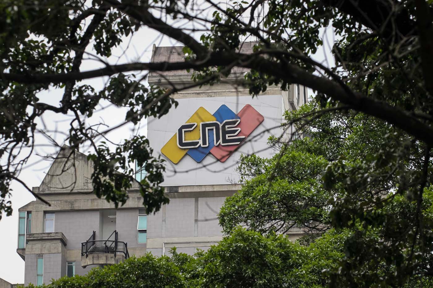 CNE elimina 65 centros de votación para la elecciones regionales