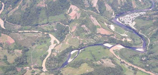 PDVSA despliega plan de contingencia por derrame de crudo en Colombia