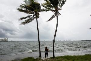 Gobierno de EEUU advierte que no hay lugar seguro en Cayos de Florida ante Irma
