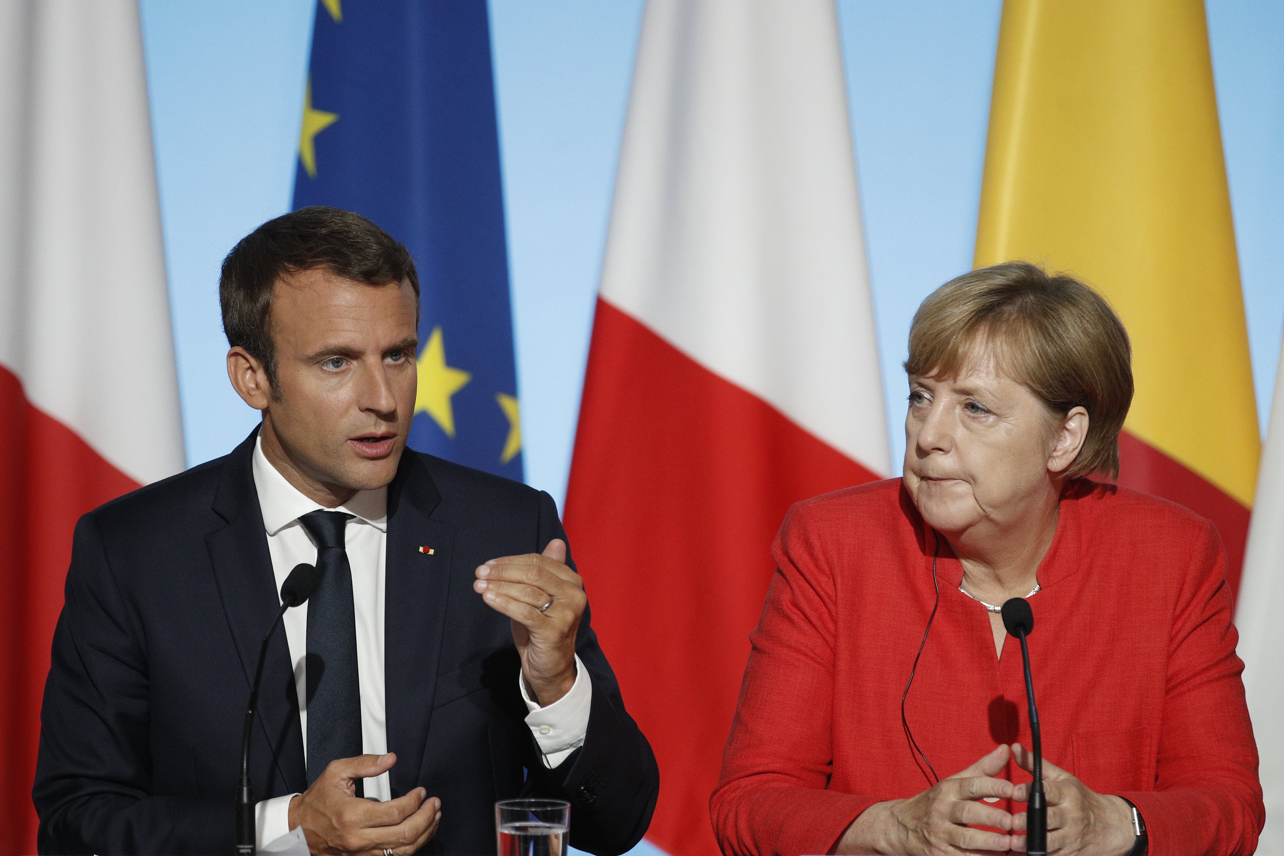 Merkel y Macron quieren devolver a los migrantes a los países de entrada en la UE