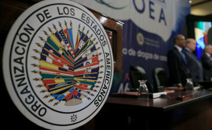 Candidatos hondureños firman pacto con OEA para aceptar resultado electoral