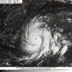 Lee ya es huracán de categoría 1 y María baja a categoría 2