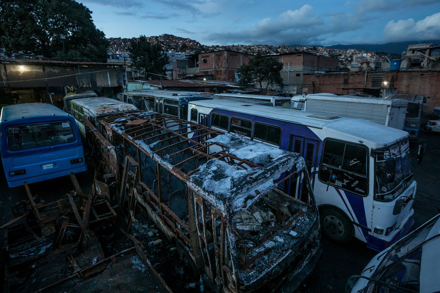 Venezuela se queda sin mercado de reposición de repuestos para vehículos