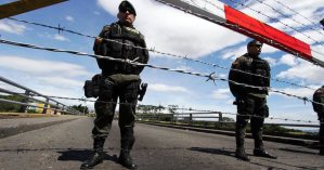 Gobierno colombiano lleva ayuda humanitaria a la frontera con Venezuela