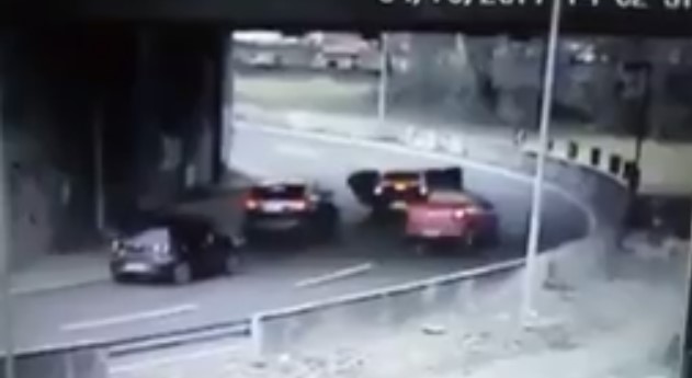 Mega atraco en la autopista fue en Brasil (Video)