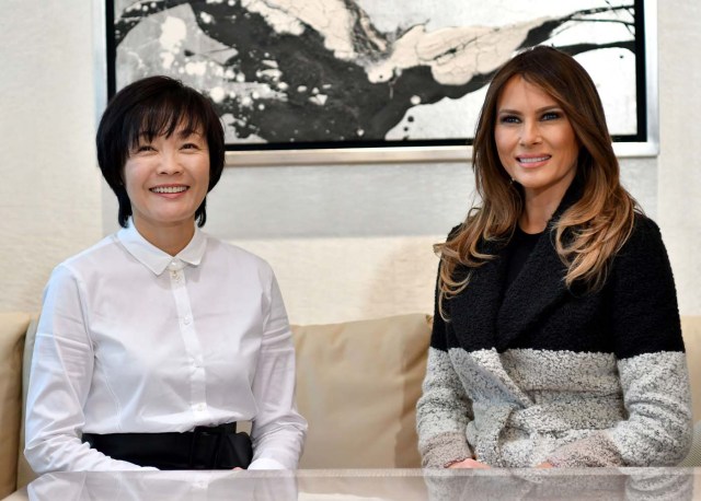U.S. first lady Melania Trump sits with Japan's first lady Akie Abe during her visit to Mikimoto Pearl head shop in Tokyo's Ginza district, Japan, November.5, 2017. REUTERS/Katsumi Kasahara/Pool