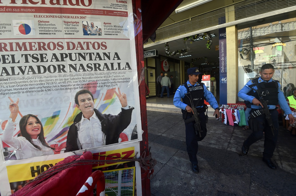 Postergan en Honduras anuncio de nuevos resultados de elecciones presidenciales