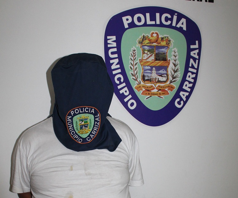 Policarrizal detiene a presunto cabecilla de red de tráfico de menores