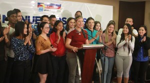 Diputada Elimar Díaz llama a la juventud a custodiar los votos