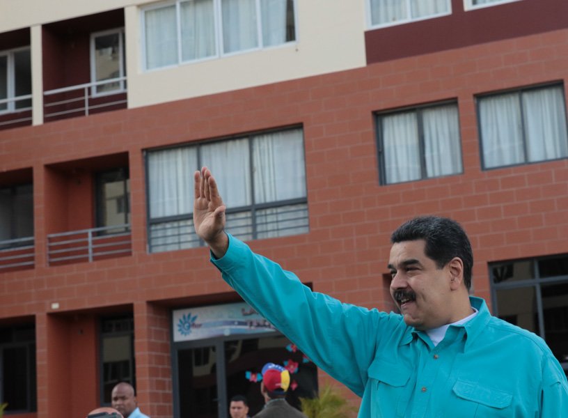 Maduro entrega el campo 1 del Bloque Ayacucho de la Faja Petrolífera como sustento del “Petro”