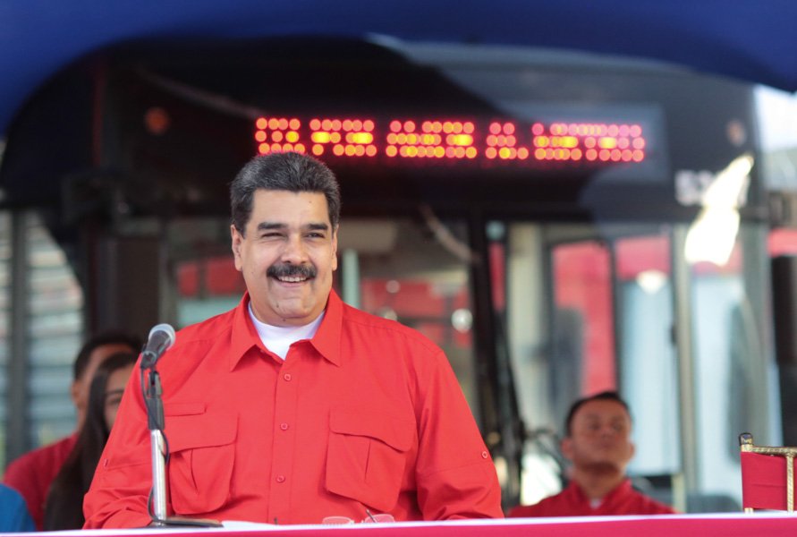 Maduro asume la candidatura presidencial para el período 2019-2025 (Video)