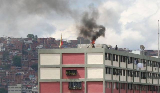 fotos de la invasión simulada en el 23 de Enero en el marco de los ejercicios soberanos de Maduro contra "la invasión gringa"