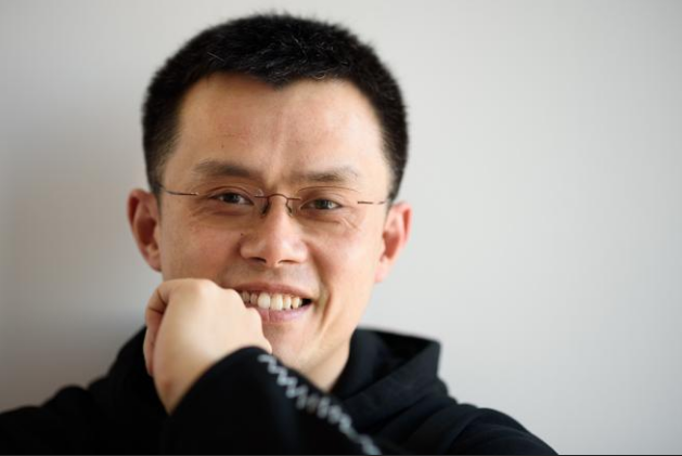Changpeng Zhao, conocido como ‘CZ’, el consejero delegado de la plataforma de compra y venta de criptodivisas Binance, con una fortuna virtual comprendida entre los 1.100 y los 2.000 millones de dólares (Foto: Akio Kon / Bloomberg)