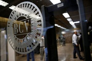 BCV aún no se pronuncia sobre extensión para depositar bolívares actuales, según Eduardo Piñate